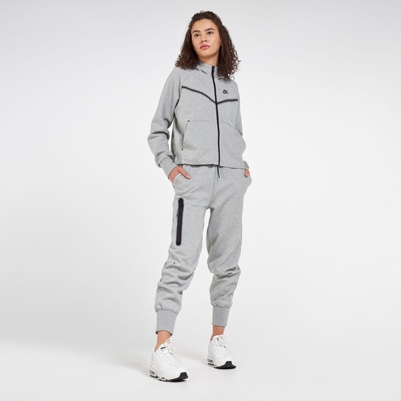 Nike Pants - Nike | Grey Sportswear Tech Fleece Pant | Size XS | Excellent Condition